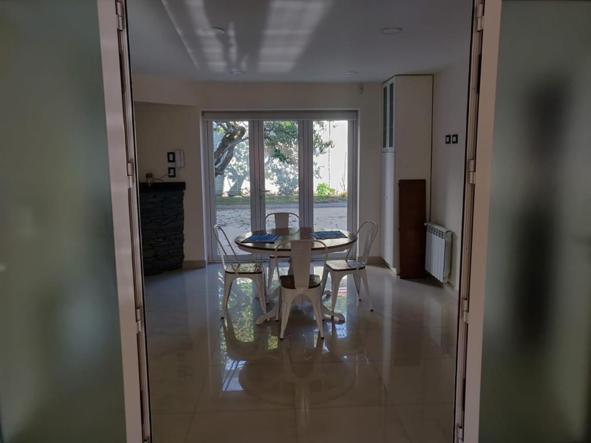 Apartmán Habitacion Privada Chauvin Kelapa Mar del Plata Exteriér fotografie